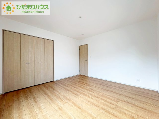 いろどりアイタウン日立市西成沢町　新築戸建　7号棟の寝室|大きなベッドを置いても余裕の広さの主寝室♪♪