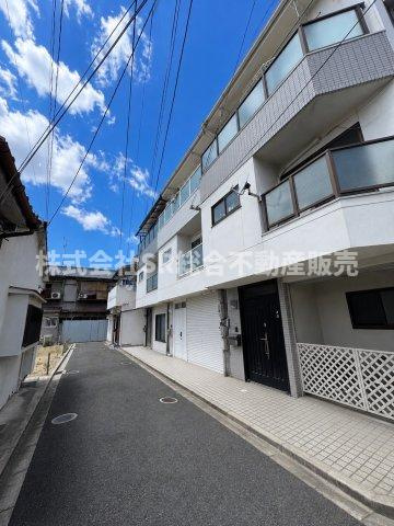 大蓮北2丁目中古戸建の前面道路含む現地写真|弊社は中古戸建のご紹介、その後のリフォームのご提案、
賃貸物件のご紹介、すべてご対応可能です。
お客様にあったプランをご提案致します。
まずはお問合せ下さいませ。
