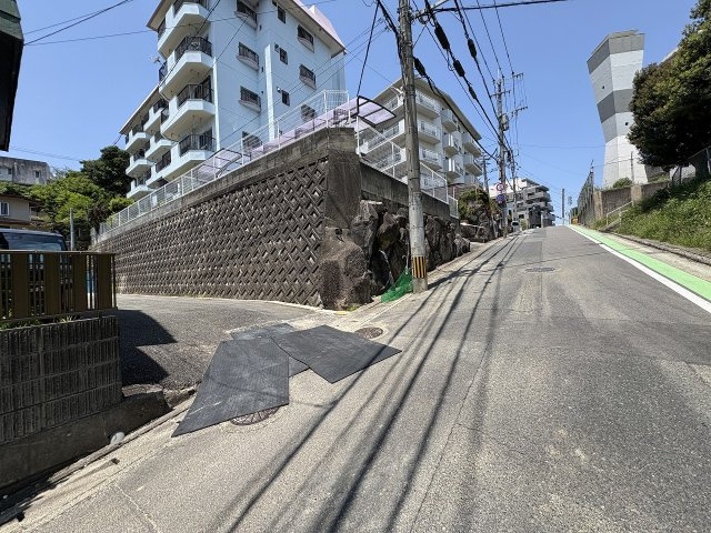 【その他】 | 福岡市南区大池1丁目1期　1号棟（全1棟）【仲介手数料無料・0円】 | 現地写真。前面道路です。