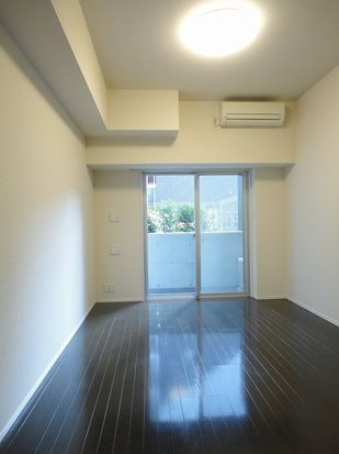 Ｌ-Ｆｌａｔ入谷の居間・リビング