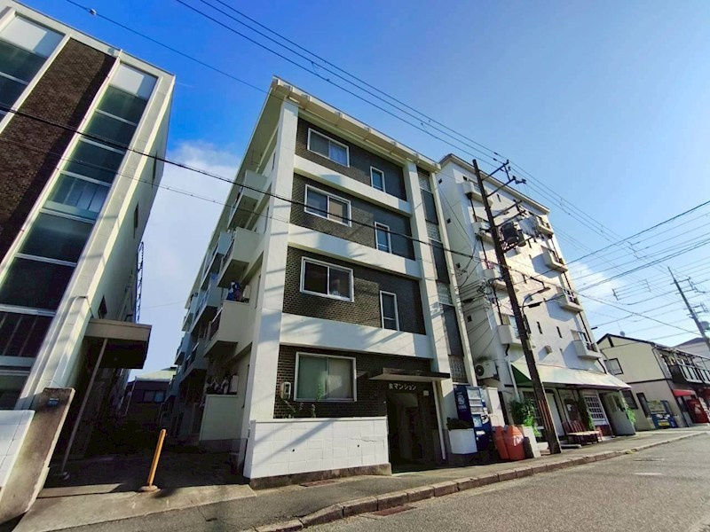 泉マンション