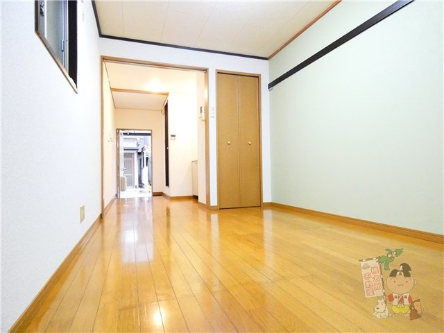 ＢＯＸ春日町の居間・リビング