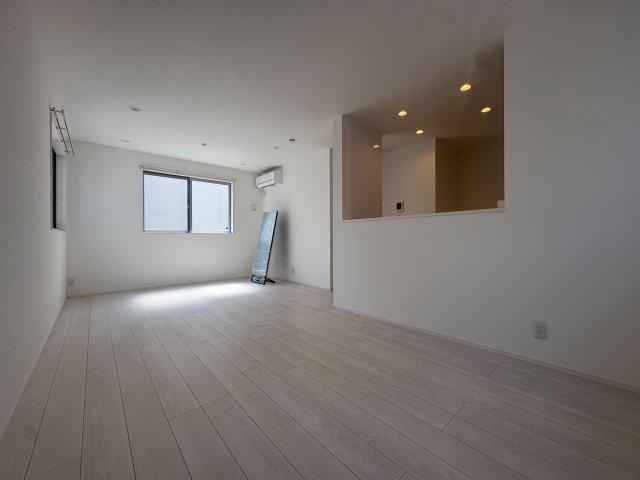 Ｋｏｌｅｔ稲田堤西＃０２の居間・リビング