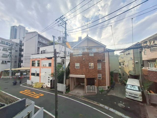 ベルティオン東新宿の展望