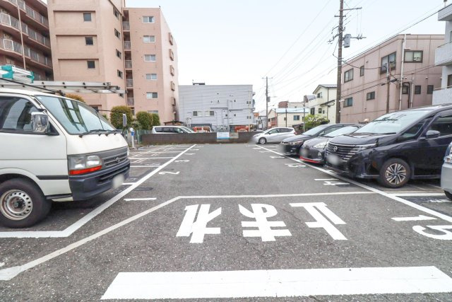 コスモ川崎京町（川崎区京町２丁目）の駐車場