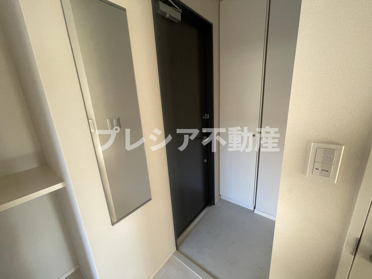 グレナディエの玄関