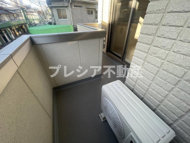 グレナディエのバルコニー