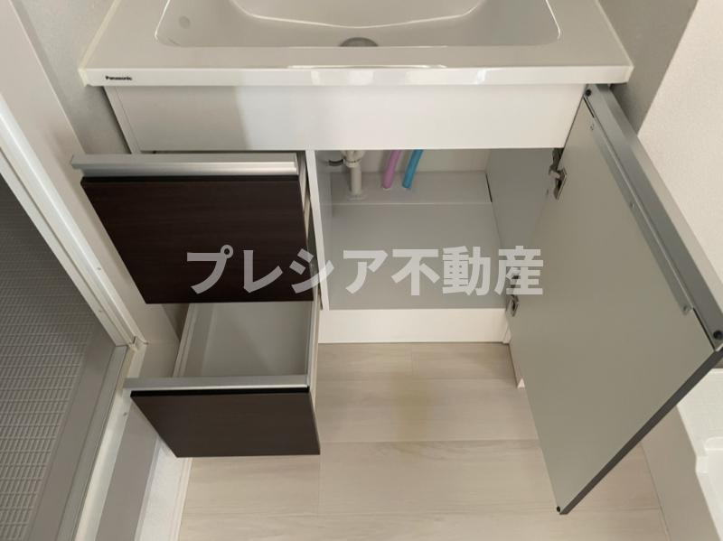 グレナディエの収納