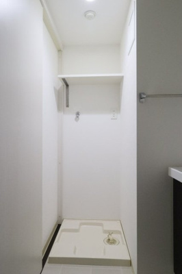 【設備】 | コスモグレイス新宿 | 室内洗濯機置場