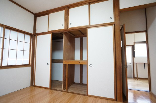 亀田所島2貸家の収納