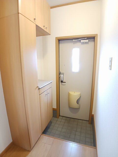 【玄関】