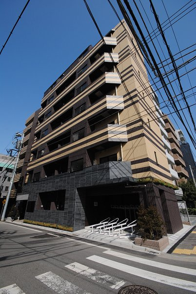 ハーモニーレジデンス田町の外観