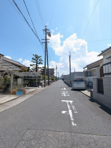 港区宝神５丁目戸建の前面道路含む現地写真|前面道路（北側）