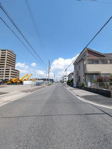 港区宝神５丁目戸建の前面道路含む現地写真|前面道路（西側②）