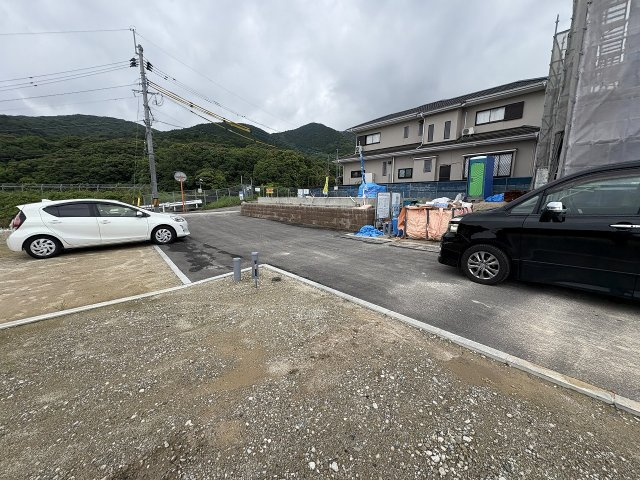 【その他】 | 福岡市早良区梅林7丁目6期　2号棟（全2棟）【仲介手数料無料・0円】 | 現地写真。前面道路です。