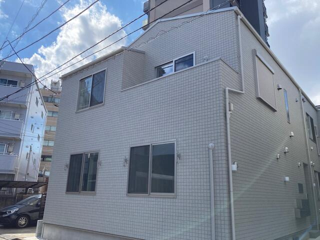 足立区綾瀬2丁目のアパートの画像