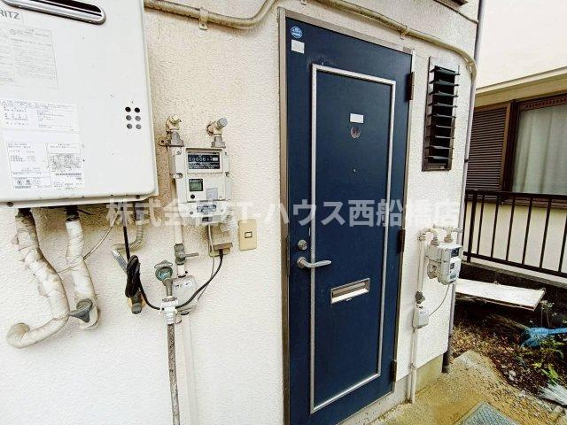 ハイツ小川の玄関