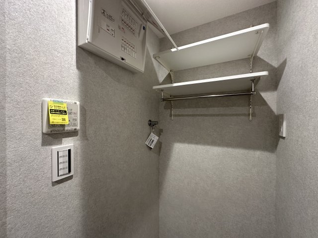 プライムコート磯子屛風ヶ浦の設備|実は後から付けようとすると大変な設備のひとつです。暖房乾燥機付きの為、冬も快適ですよ。