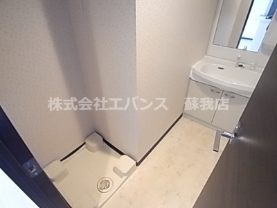 【洗面所】 | 東ビル | 使いやすい洗面所です
