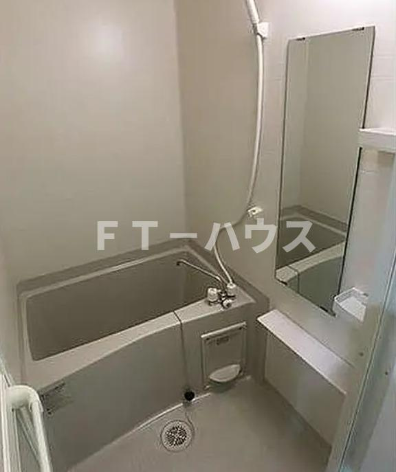 プレミアコート原木中山の浴室