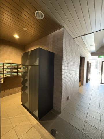 セレーヌコート中山手のその他共用部分|宅配BOX