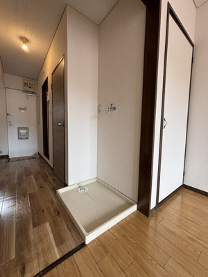 室内洗濯機置き場