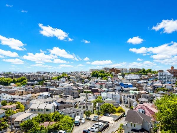 コスモ上大岡サニーウイングＡ棟のその他|バルコニーからの眺望です！
是非一度現地までお越しください。
ご自宅まで送迎も可能です。
