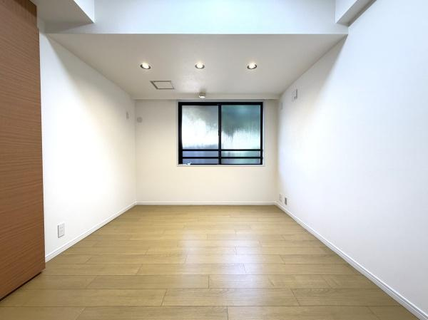 パーク・ハイム山手の洋室|落ち着きのある洋室です！
休日はこちらでおくつろぎ下さい♪