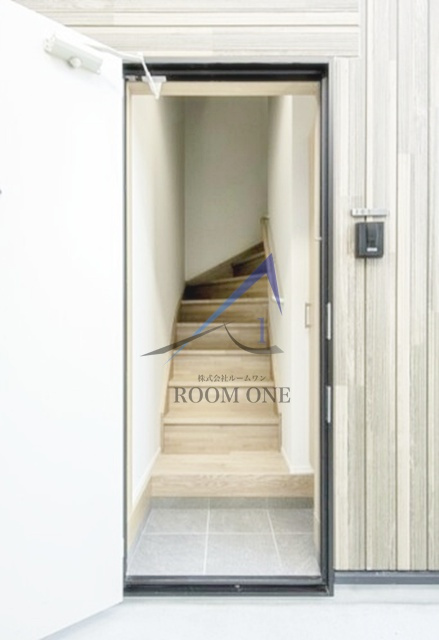 ＷｏｏｄＣｒｅｓｔ大井Ｒｅｓｉｄｅｎｃｅの玄関|玄関です。