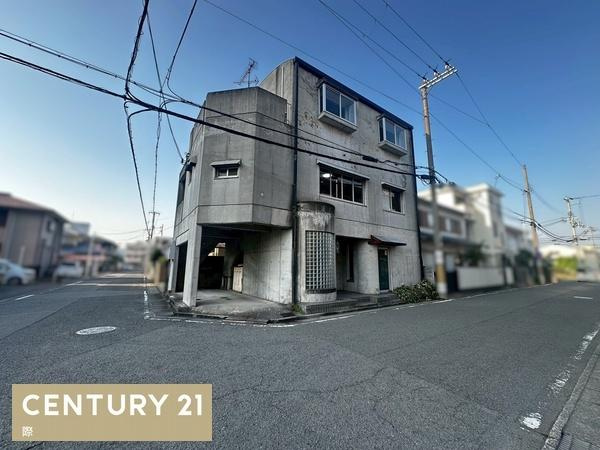 和歌山市黒田　店舗付住宅
