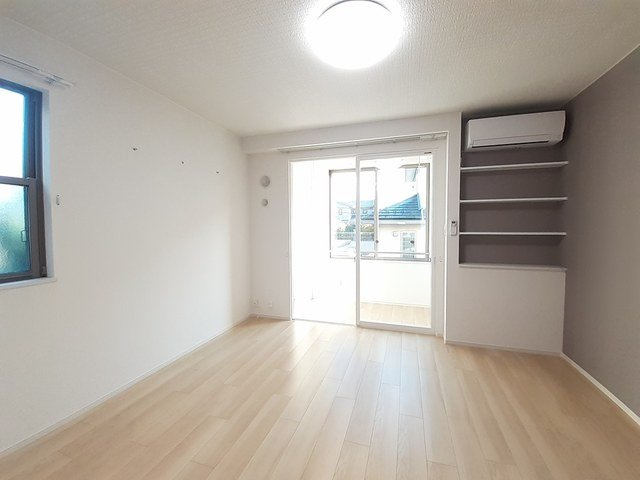 アイキューブ北代の内装|きれいな内装です