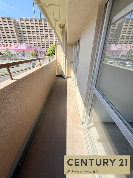 此花厚生年金住宅C棟のバルコニー