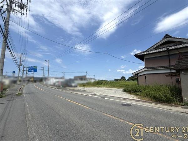 北葛城郡広陵町沢　建築条件なし土地の前面道路含む現地写真|■現地撮影写真■ロードサイド物件！前面道路も広々開放的！