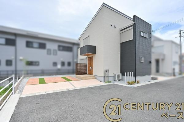 香芝市狐井 １０号地 ／新築一戸建