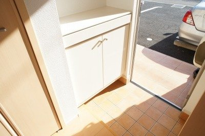 【玄関】 | クローバーハイツ本城