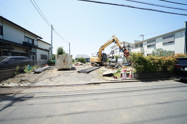 自然と静けさが残る住宅街に佇む、18〜22帖超LDKを備えたゆとりの新築全3棟★仲介手数料無料★