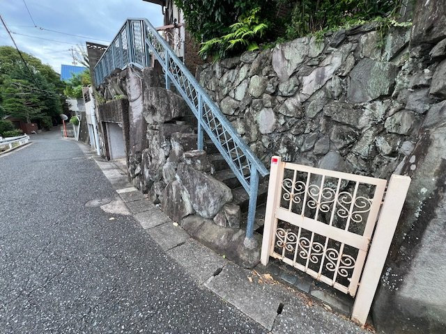赤坂二丁目11番52号（A-11）の玄関