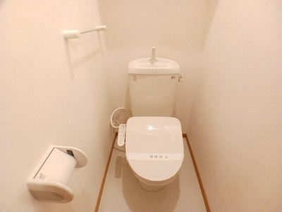 【トイレ】 | サンライズスクエアＢ | ゆったりとした空間のトイレです