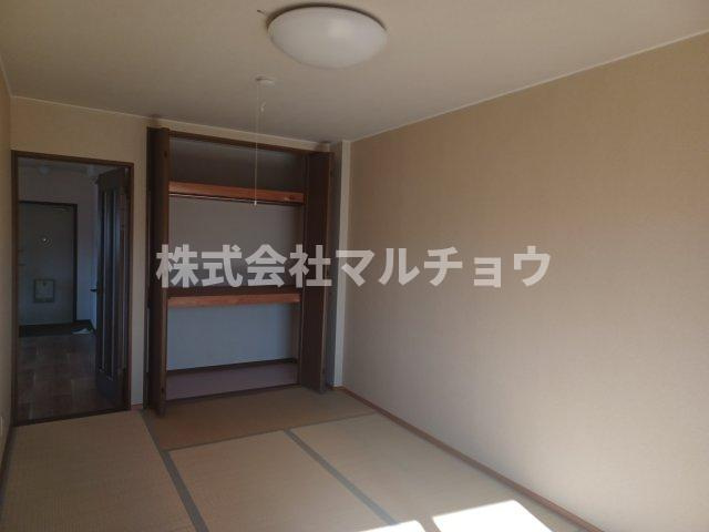 ハイツなきりの和室|落ち着いた雰囲気の和室付きです