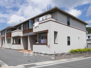 ブライト　ヴィラ　１