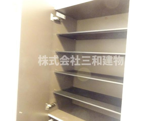 グランメゾン光が丘の収納|下駄箱