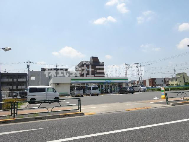 グランメゾン光が丘の周辺|ファミリーマート土支田二丁目店まで721ｍ