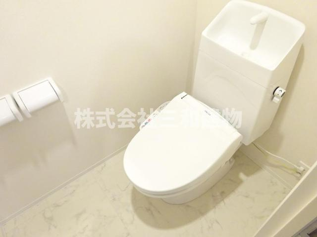 グランメゾン光が丘のトイレ|シャワー付トイレ