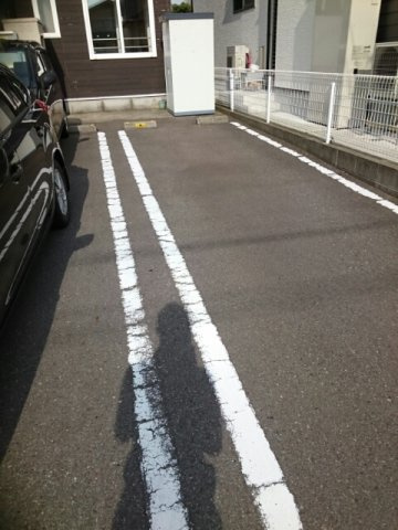 リアンメルヴェイユ　Ⅱの駐車場