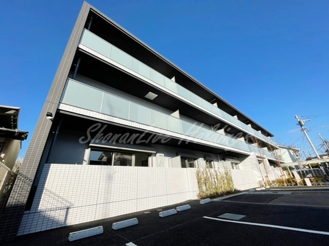 藤沢市宮前の賃貸マンションの外観