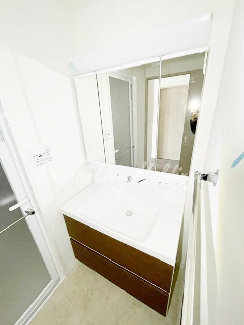 藤沢市宮前の賃貸マンションの洗面所