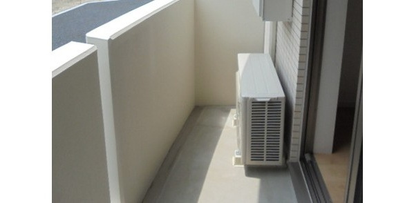 大和市下鶴間の賃貸マンションのバルコニー