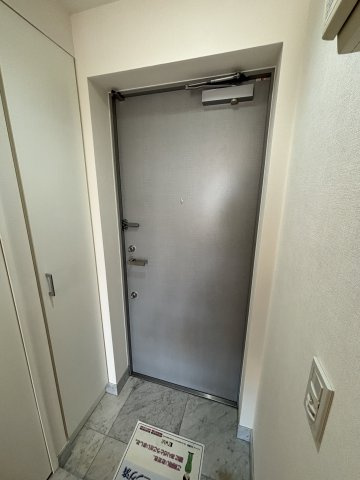 【玄関】