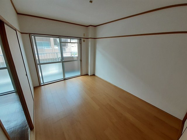 リアルエステート東原Ａの内装|内装は落ち着いています