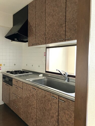 ランドマークシティ紙屋町のキッチン|システムキッチン　※退去後撮影
